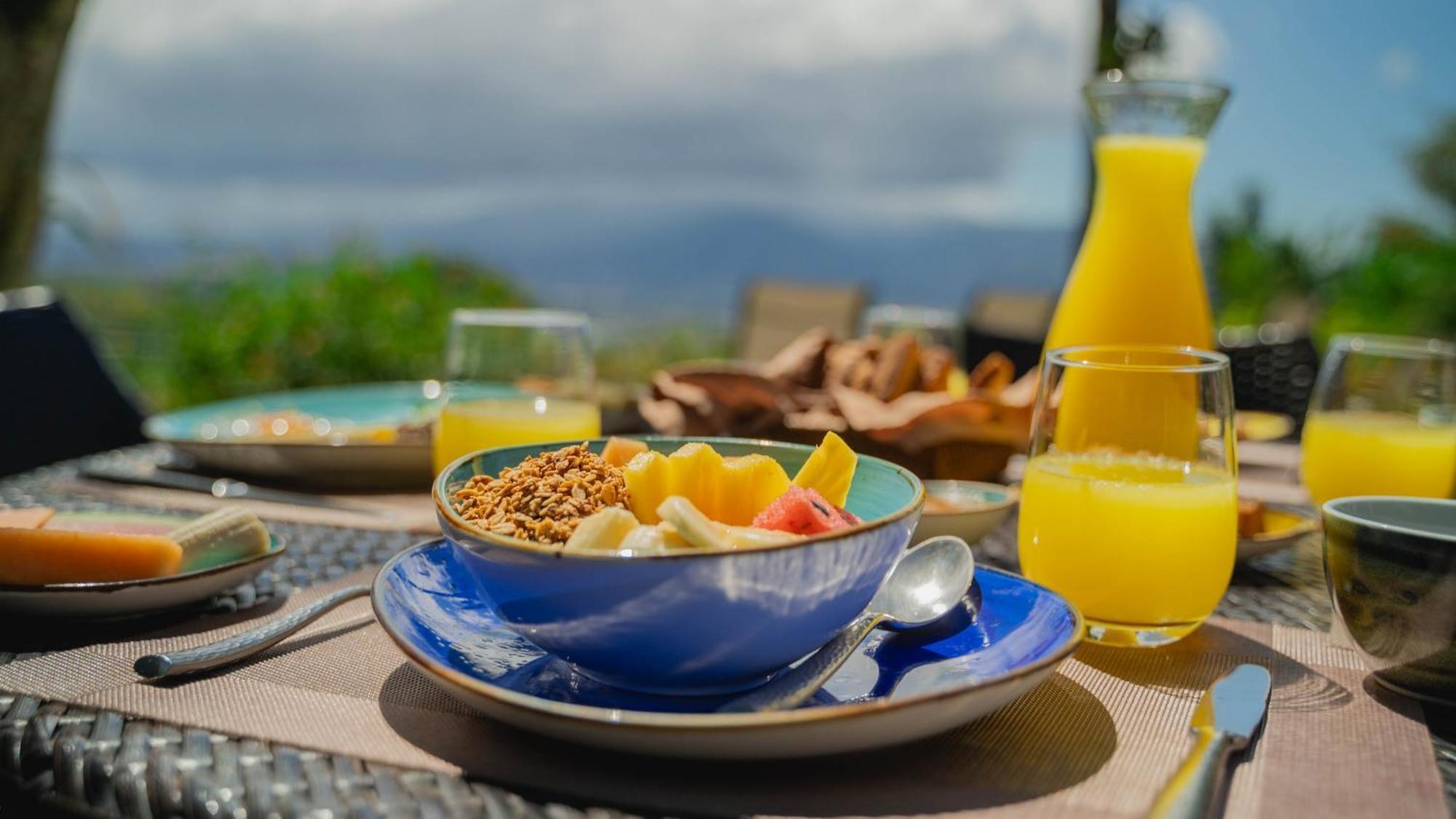 Buena Vista Chic Hotel Pilas Dış mekan fotoğraf