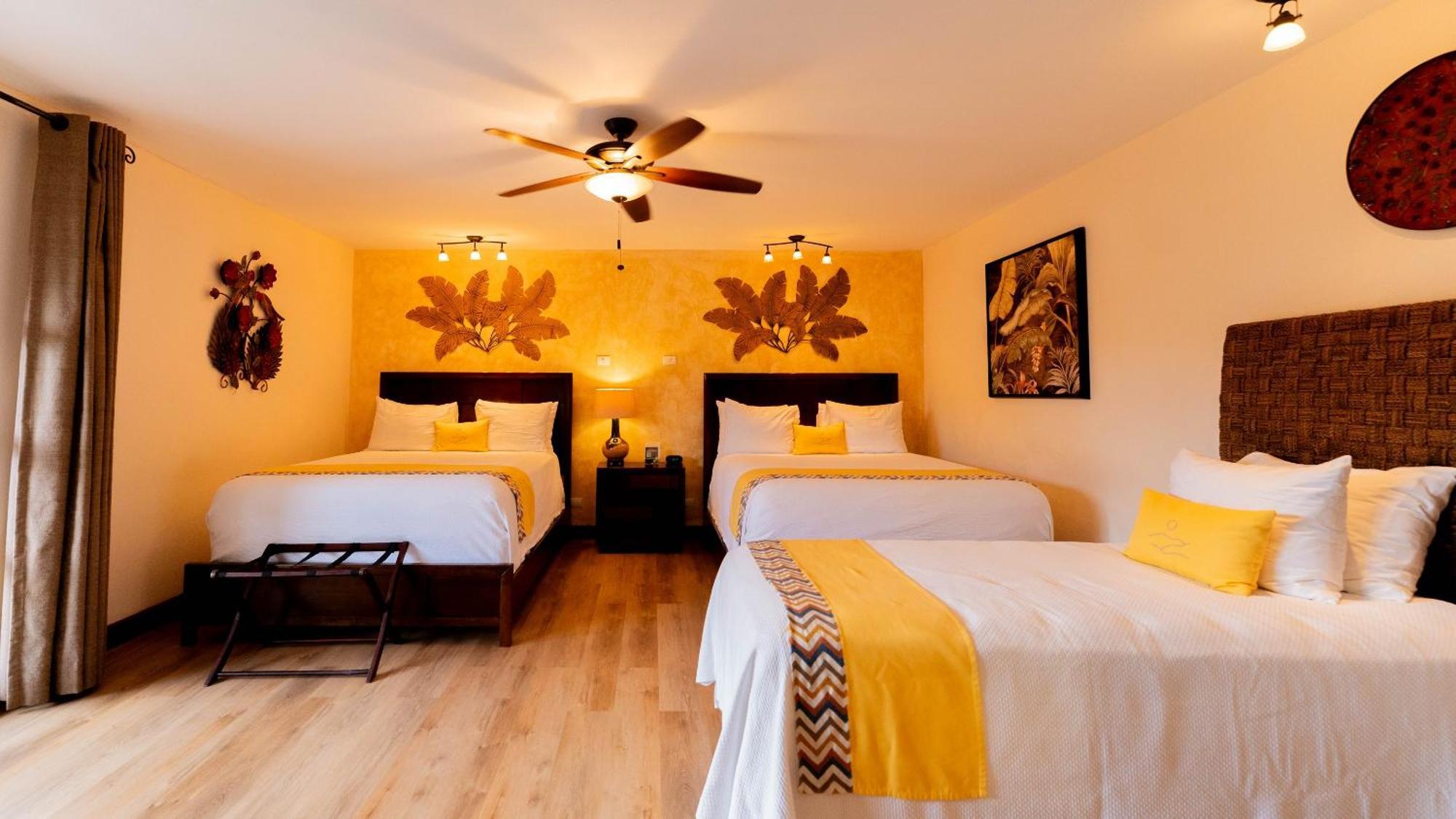 Buena Vista Chic Hotel Pilas Dış mekan fotoğraf